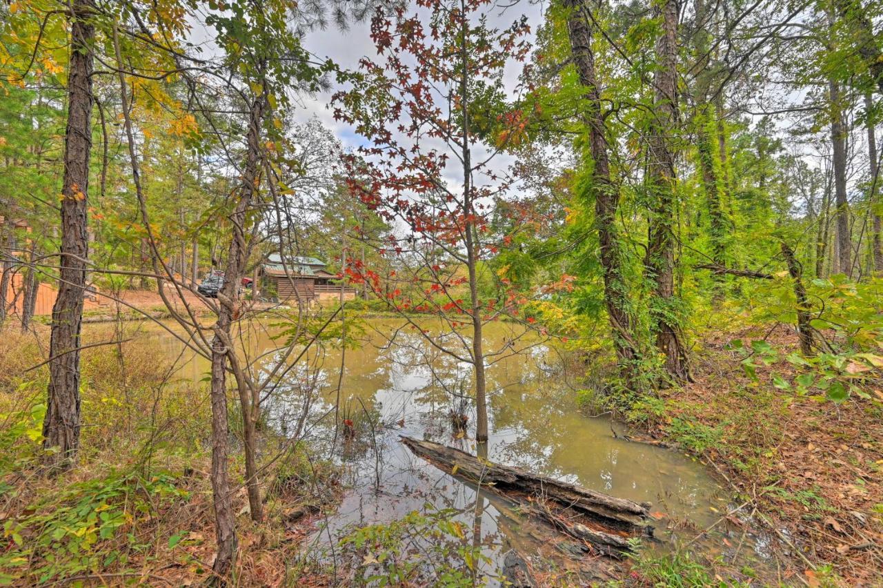 Tudor-Style Broken Bow Cottage With Hot Tub And Decks! Stephens Gap Exterior photo